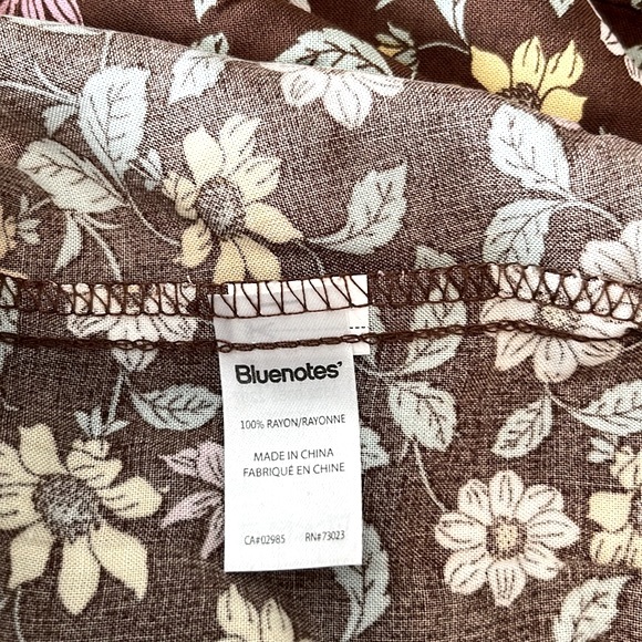 2/$25  NWT Bluenotes Floral Print Midi Dress with Slit - Small - Picture 10 of 10